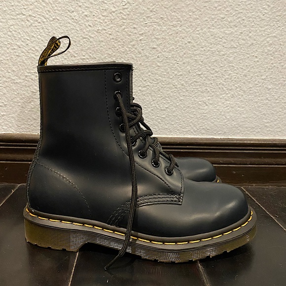 Dr.Martens, black, size 5 - Picture 2 of 4